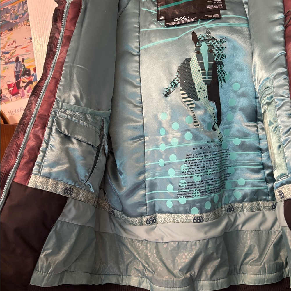 Women’s Plaid Ski/Snowboard Jacket - Picture 3 of 6